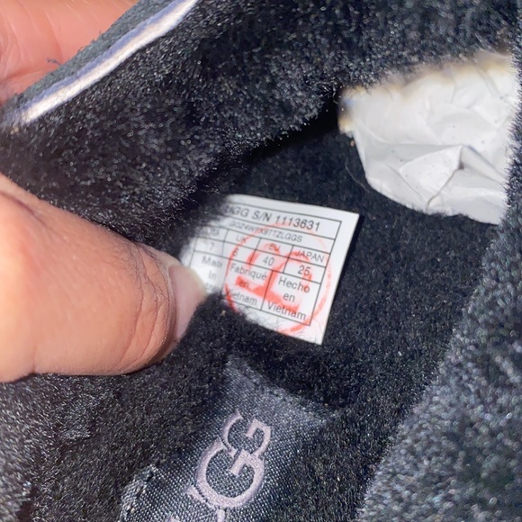 - MEN UGG NEUMAN BLACK SLIP ON SLIPPERS #7 - Picture 5 of 10